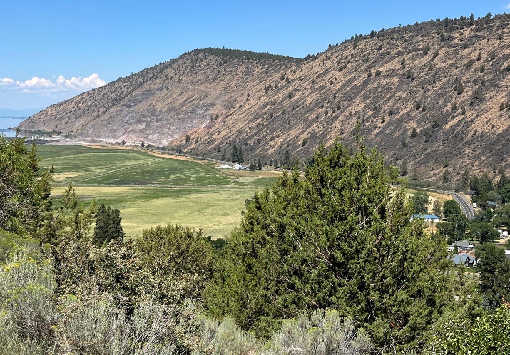 picture 3. Photo 3 of 10, Peregrine Heights Unit Lot 8, Klamath Falls, OR 97601