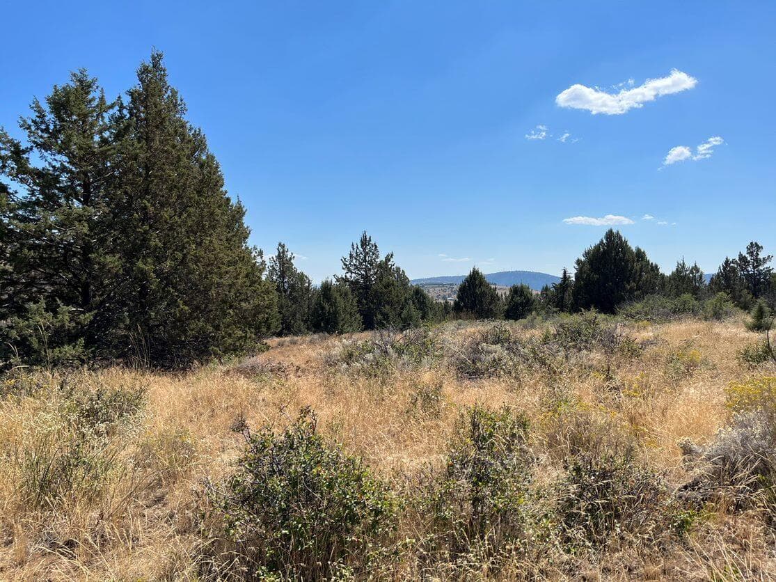 5. Photo 5 of 10, Peregrine Heights Unit Lot 78, Klamath Falls, OR 97601
