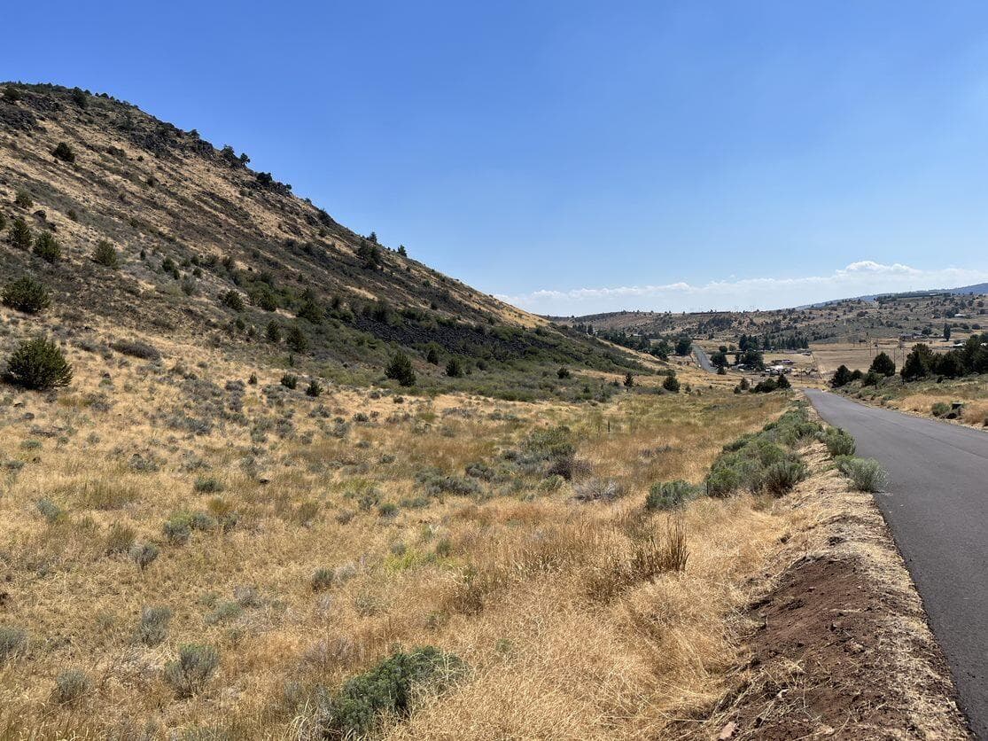 1. Photo 1 of 10, Peregrine Heights Unit Lot 83, Klamath Falls, OR 97601