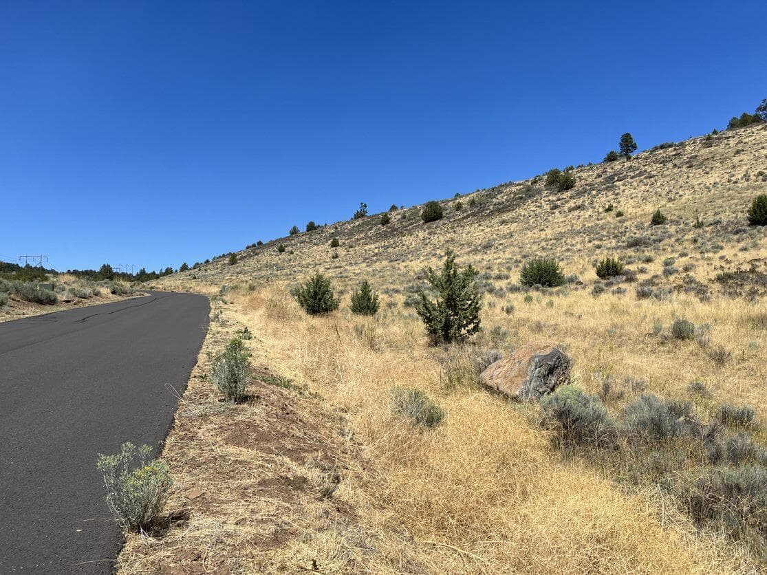 5. Photo 5 of 10, Peregrine Heights Unit Lot 83, Klamath Falls, OR 97601