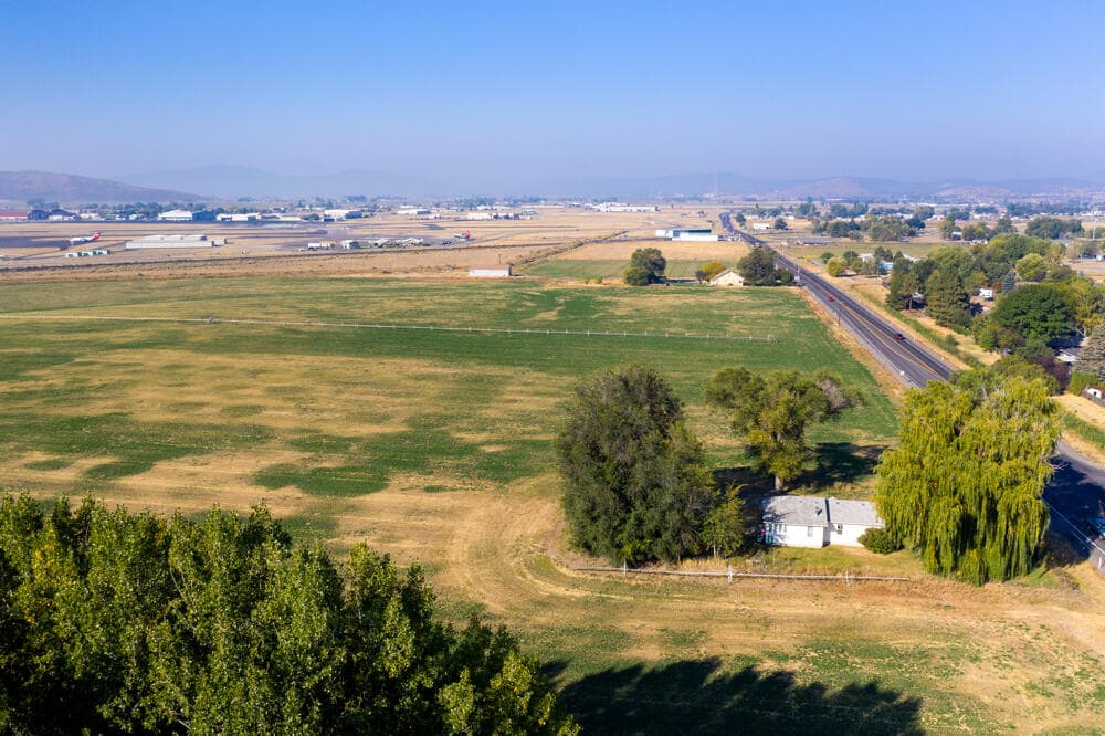 003. Photo 1 of 22, 4606 South Side By Pass, Klamath Falls, OR 97603