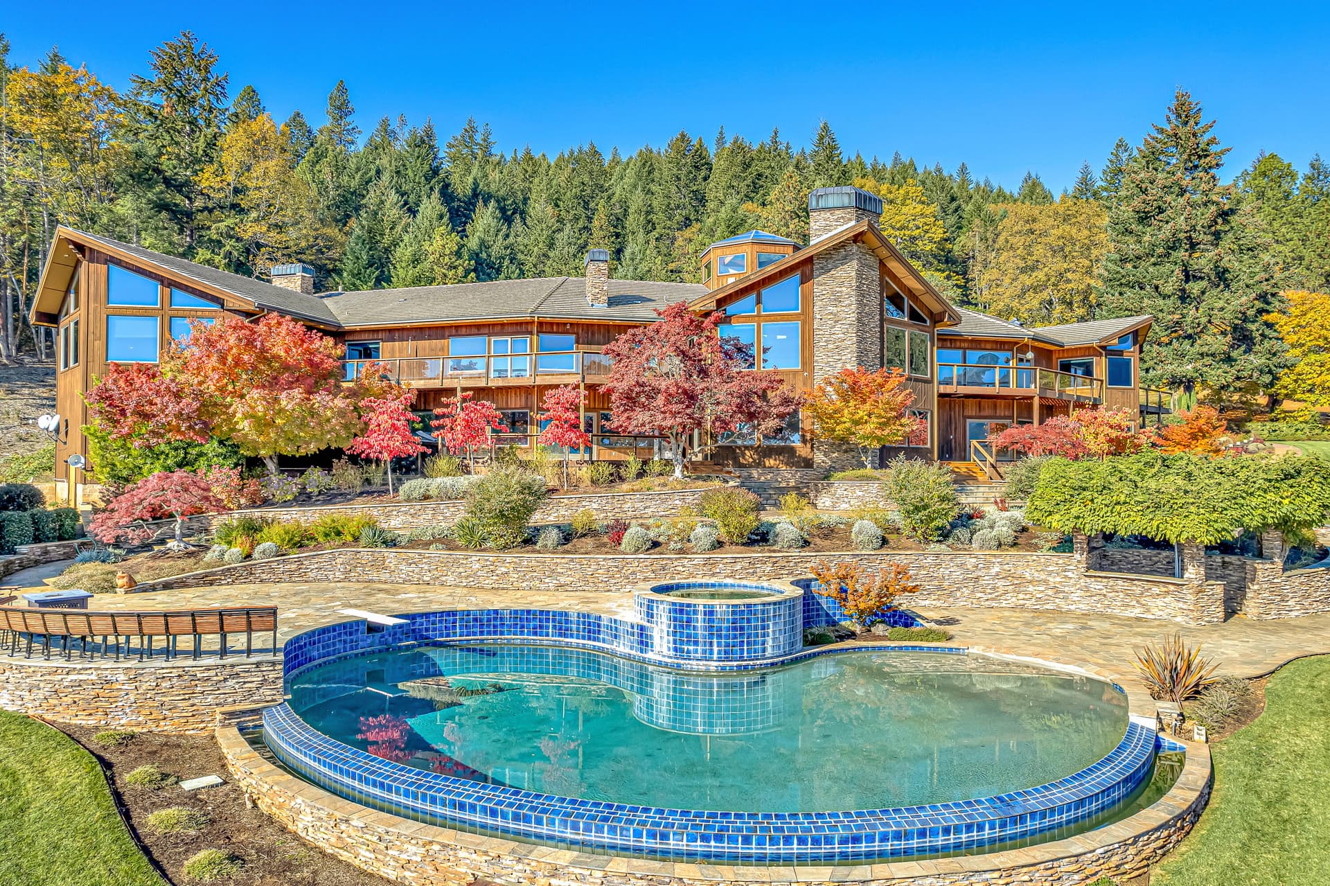 Main Home. Photo 2 of 83, 6380 Tunnel Loop Road, Grants Pass, OR 97526