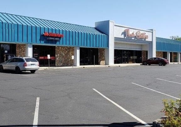 Stevens Plaza. Photo 3 of 4, 545 Stevens Street, Medford, OR 97504