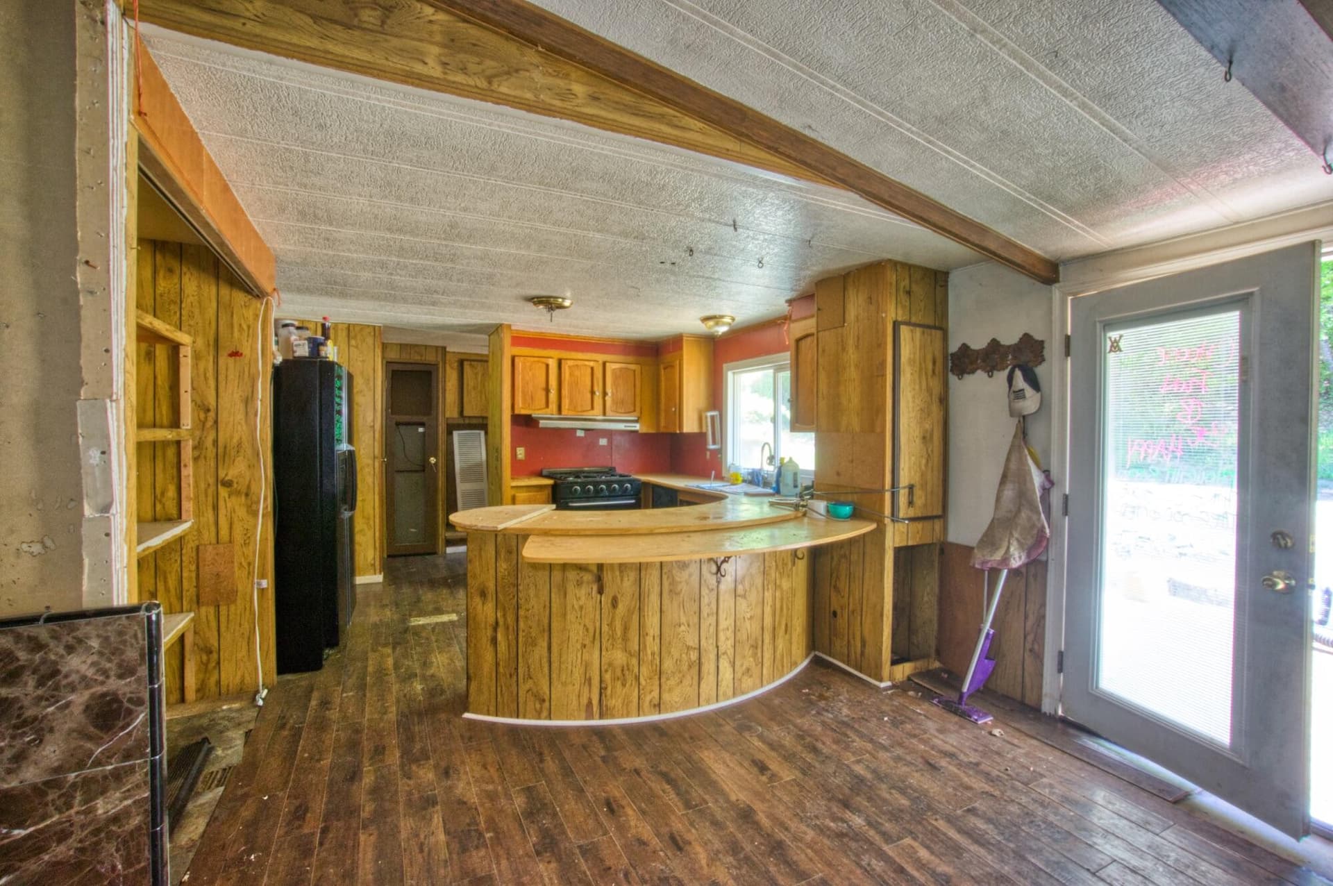 501-pinecrest-drive-3388. Photo 2 of 34, 501 Pinecrest Drive, Grants Pass, OR 97526