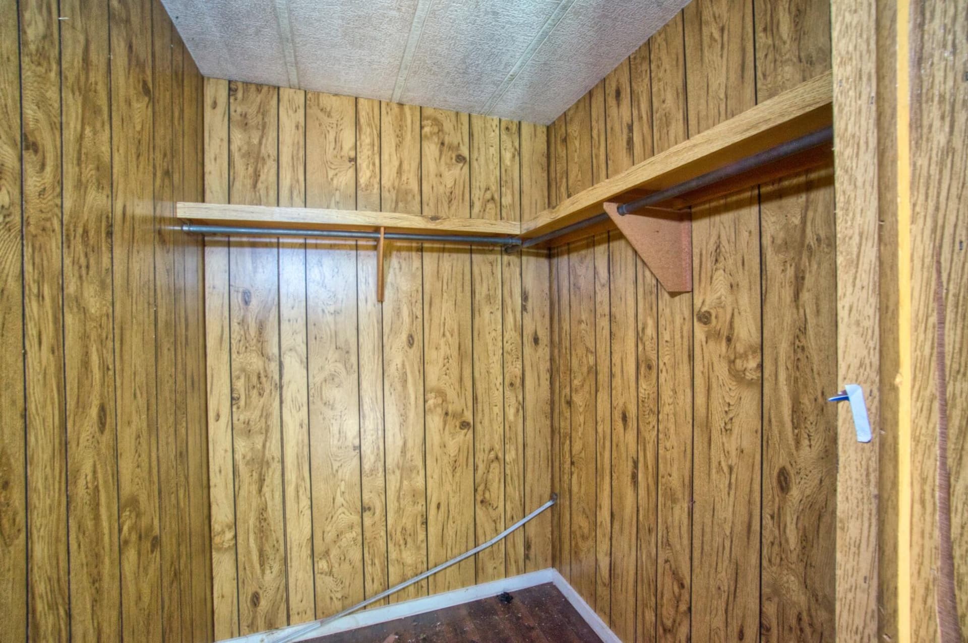 501-pinecrest-drive-3397. Photo 4 of 34, 501 Pinecrest Drive, Grants Pass, OR 97526