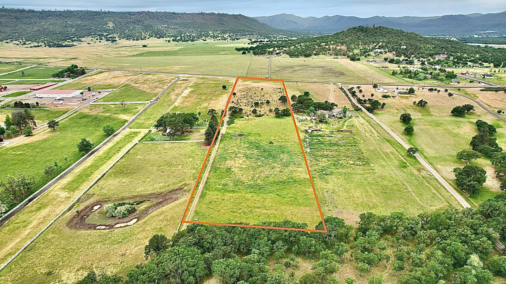 Main 10.89 acre Lot. Photo 2 of 8, 12240 Modoc Road Unit B, White City, OR 97503