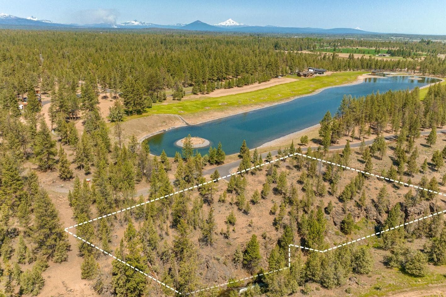 1. Photo 2 of 20, 63280 Palla Lane, Bend, OR 97703