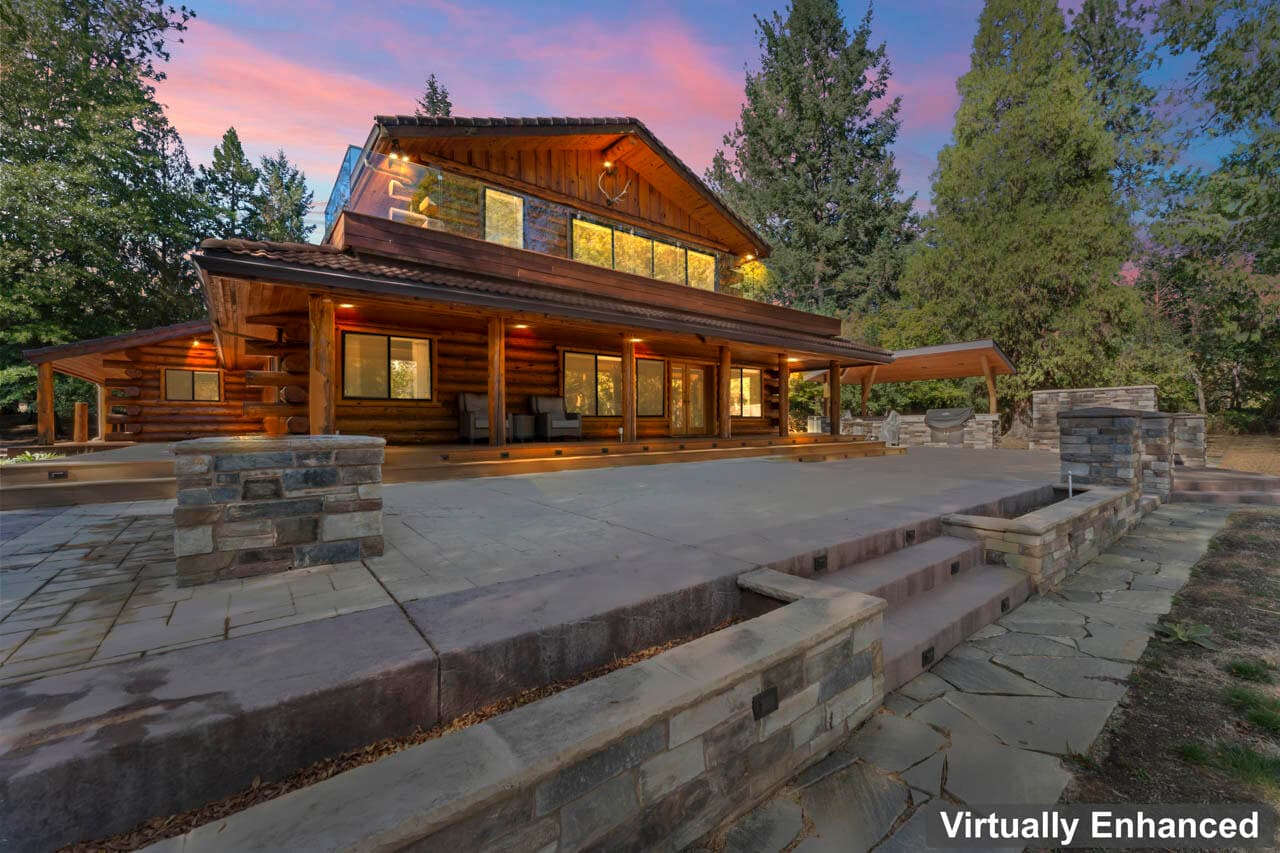 Main Riverfront Log Home. Photo 3 of 47, 12214 Modoc Road, White City, OR 97503