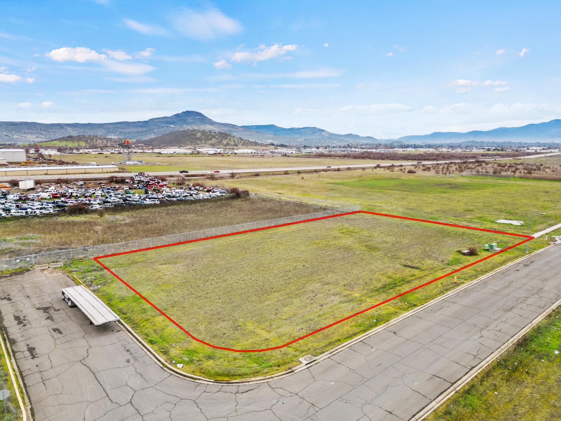 4702 Industry Drive, Medford - 213. Photo 2 of 25, 4702 Industry Drive, Medford, OR 97502