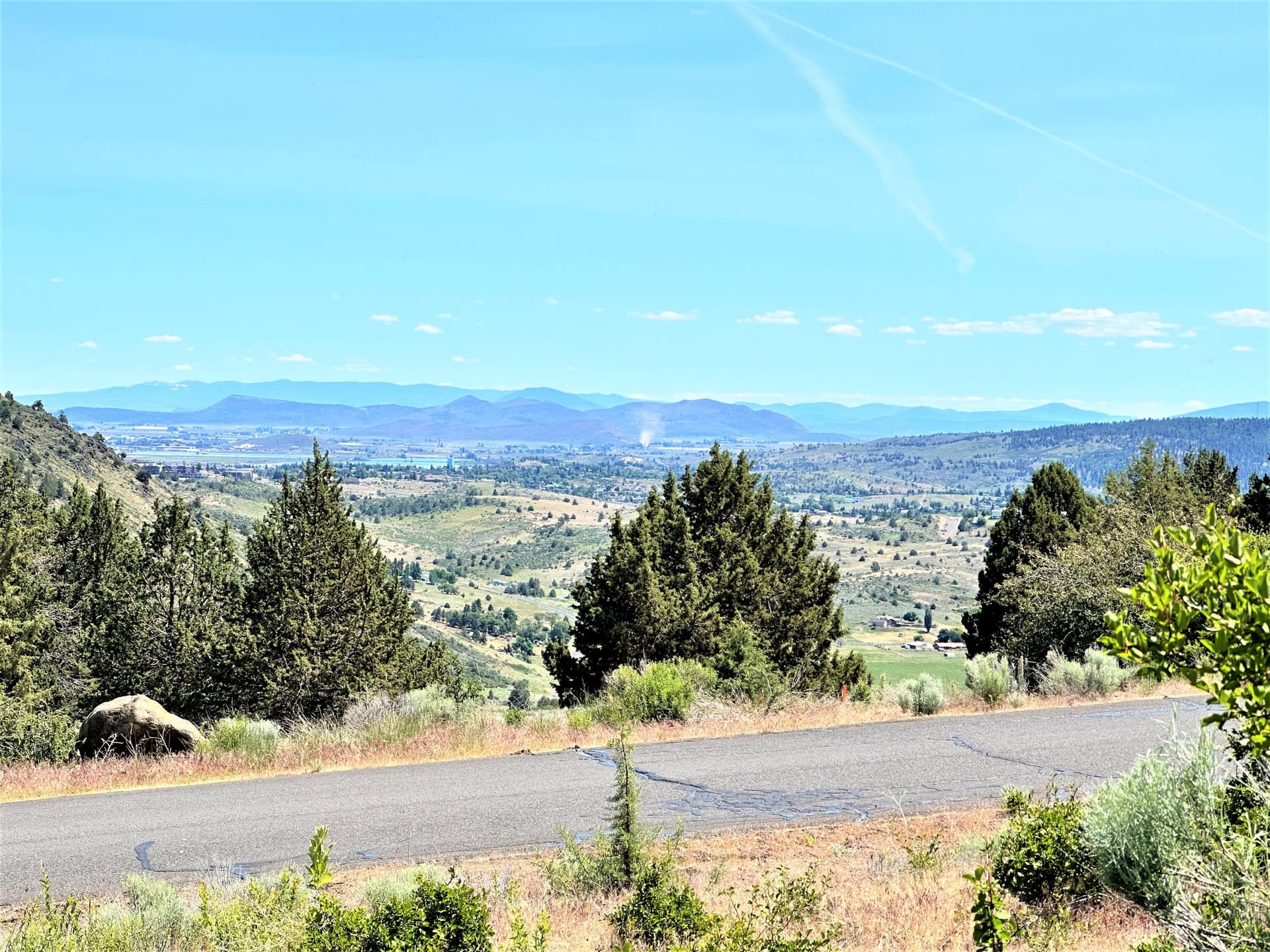 IMG_8579. Photo 2 of 33, Lot 2 Apogee Way, Klamath Falls, OR 97601