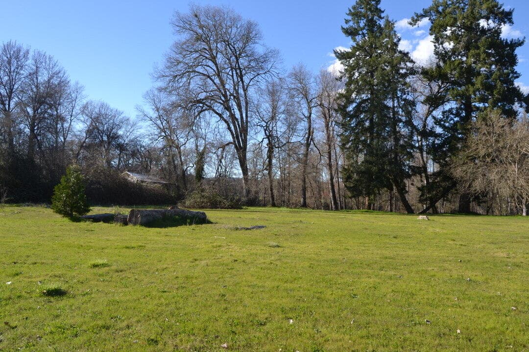 DSC_0535-001. Photo 2 of 13, Lot 2 Gerald Place, Grants Pass, OR 97527