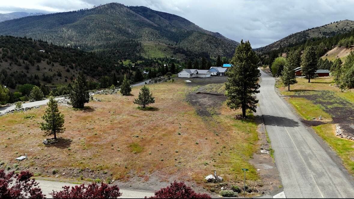 IMG_0170. Photo 3 of 10, Elk View Drive, Canyon City, OR 97820