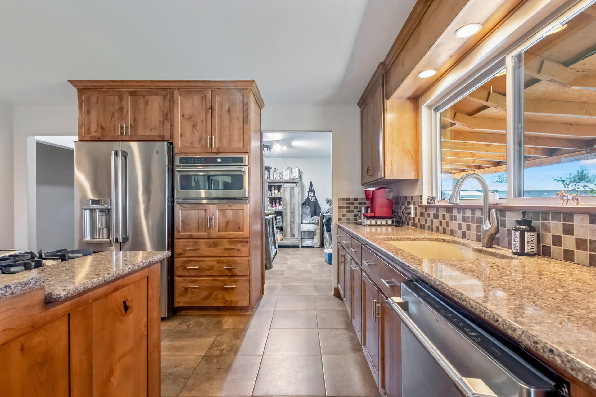 13-web-or-mls-13. Photo 2 of 54, 3068 SW Reif Road, Powell Butte, OR 97753