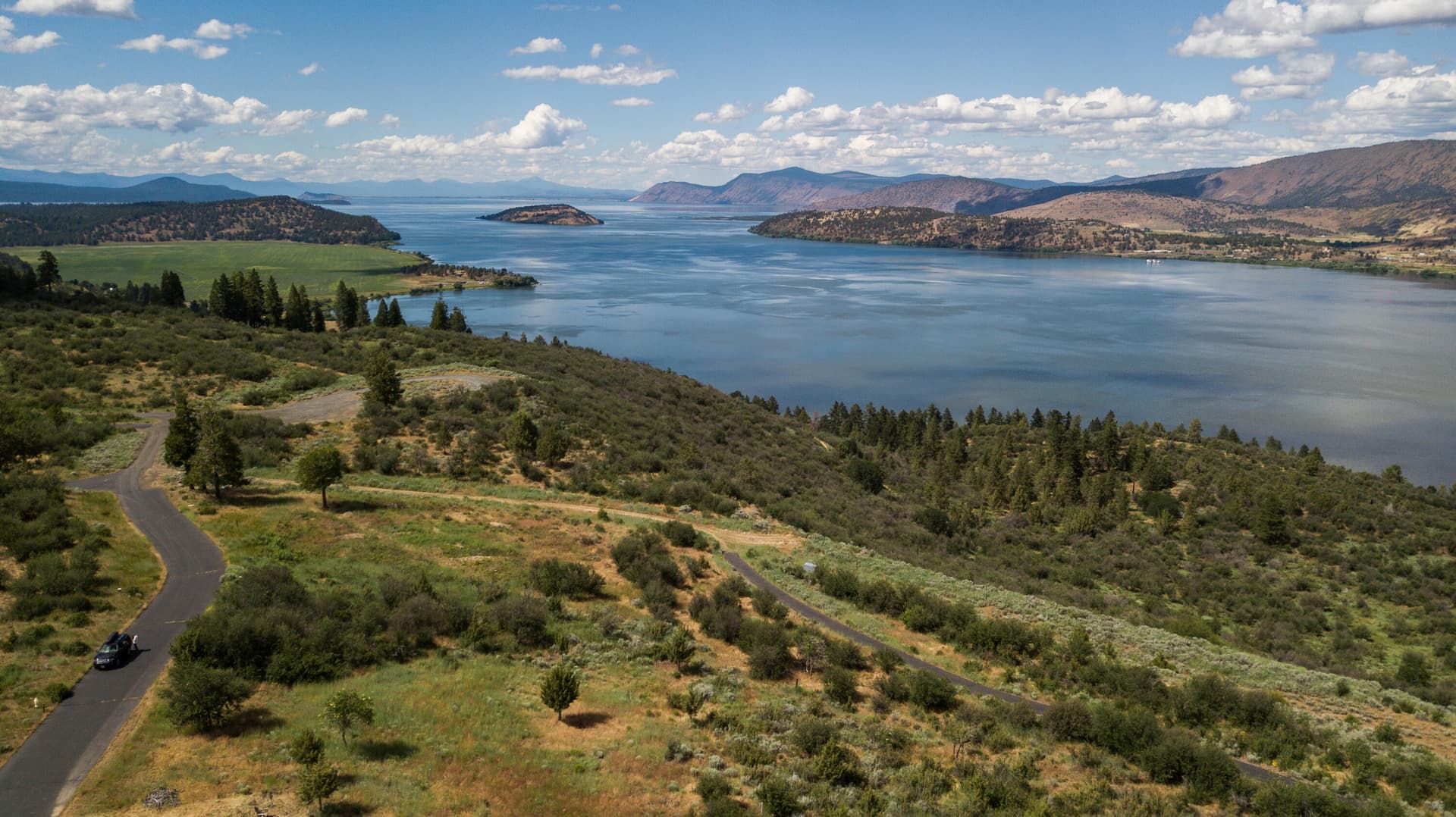 a2. Photo 2 of 29, 821 Bailey Mountain Drive, Klamath Falls, OR 97601