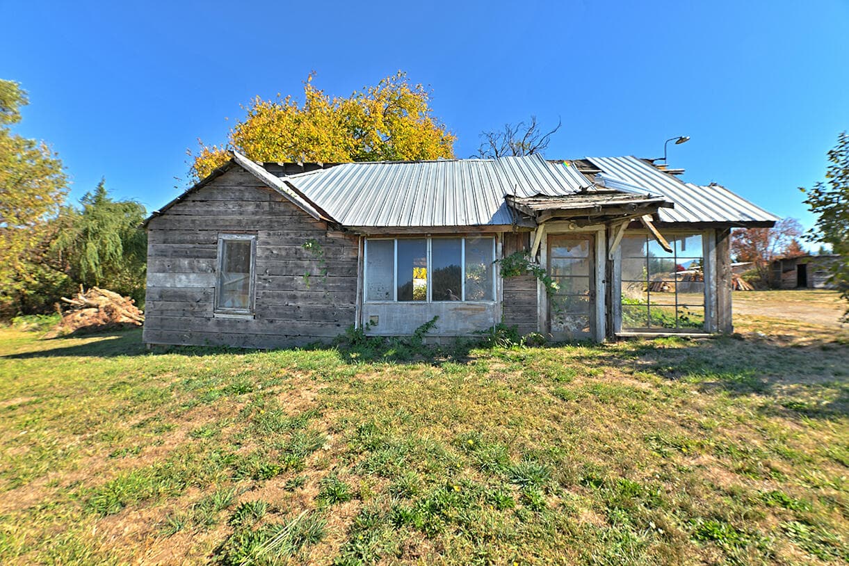 05. Photo 1 of 21, 12019 Williams Highway, Grants Pass, OR 97527