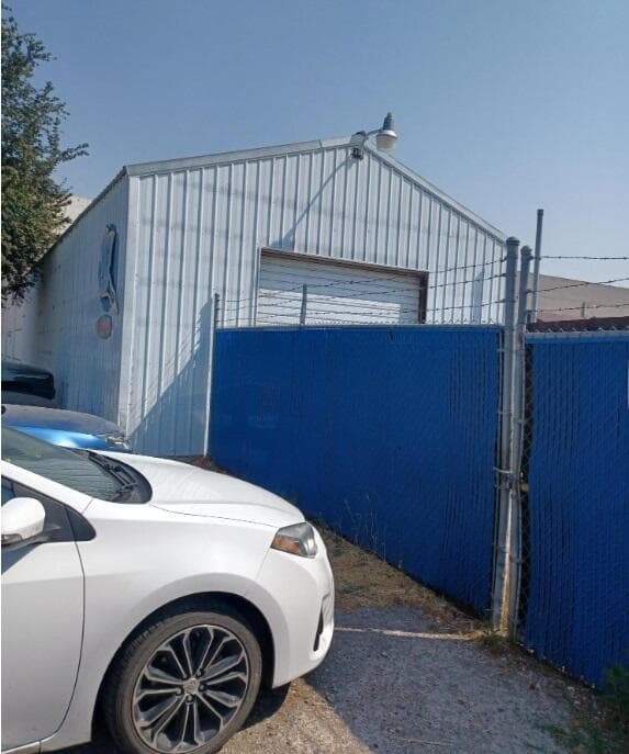 2. Photo 2 of 44, 419 S Broad Street, Klamath Falls, OR 97601