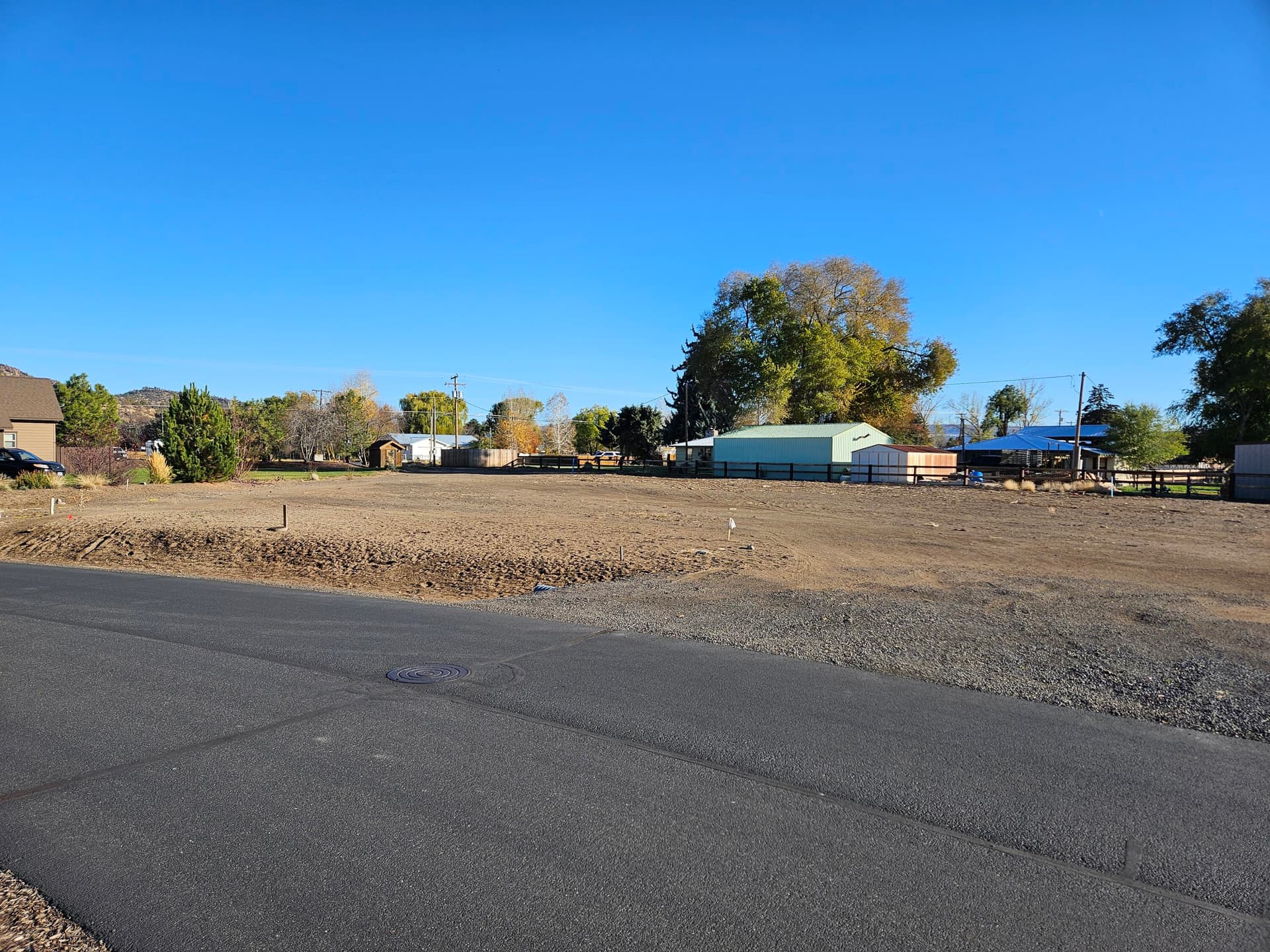 20241106_143314. Photo 2 of 10, 240 NW Saddle Ridge Loop Unit Lot 8, Prineville, OR 97754