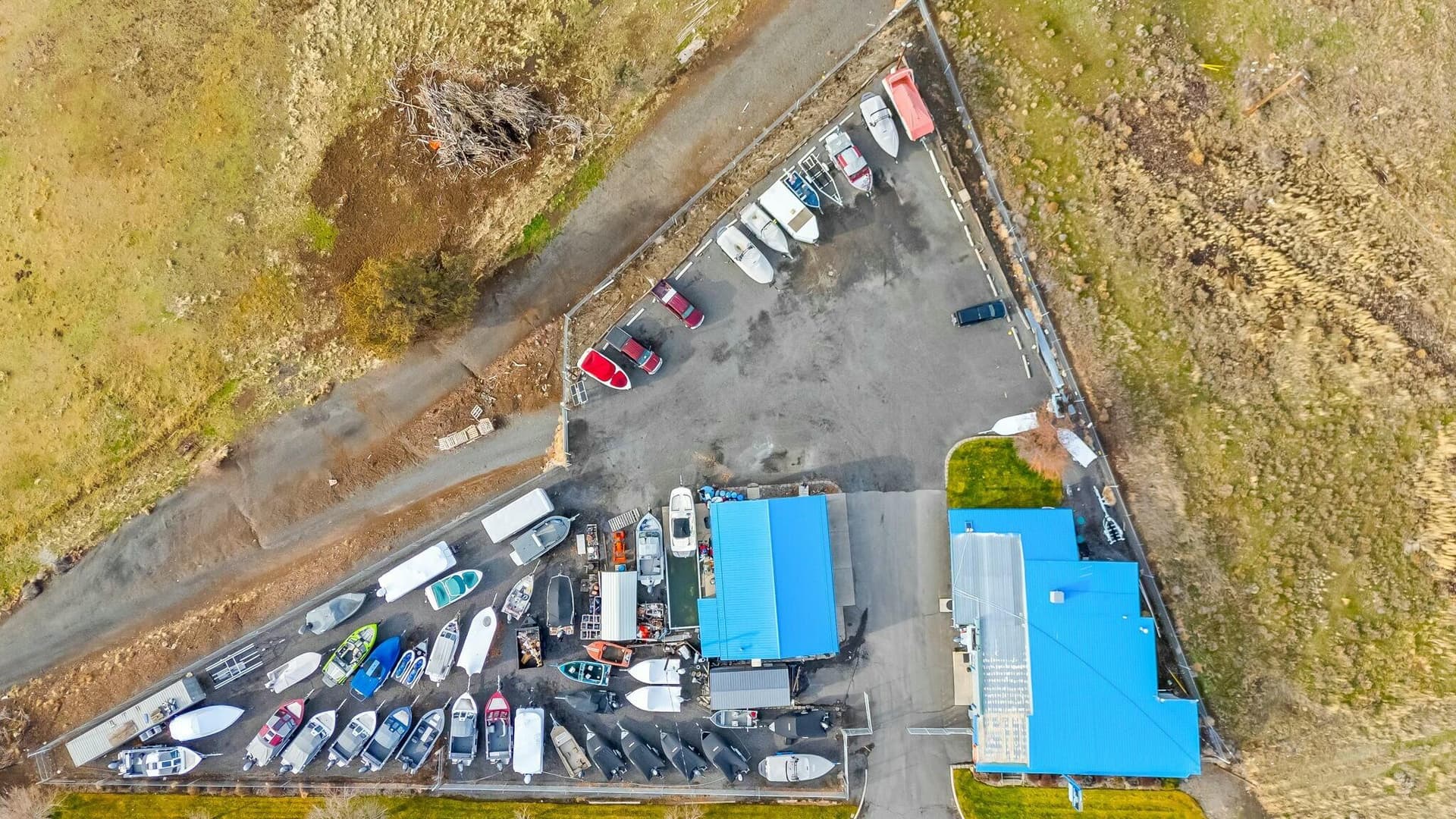 Arial view. Photo 4 of 42, 1810 US-97, Madras, OR 97741