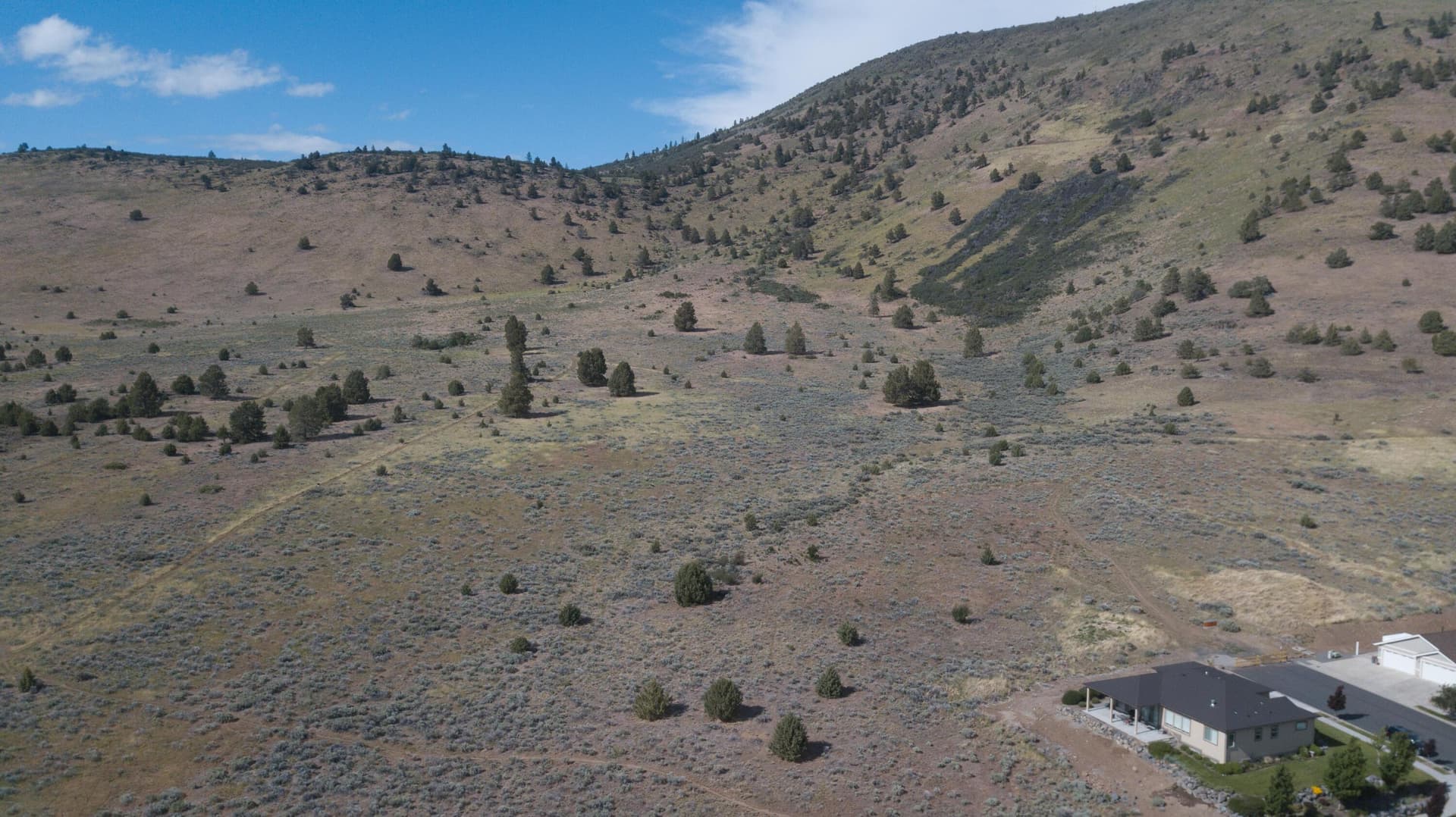 1. Photo 2 of 43, Skyridge Drive Unit 40 Acres, Klamath Falls, OR 97603