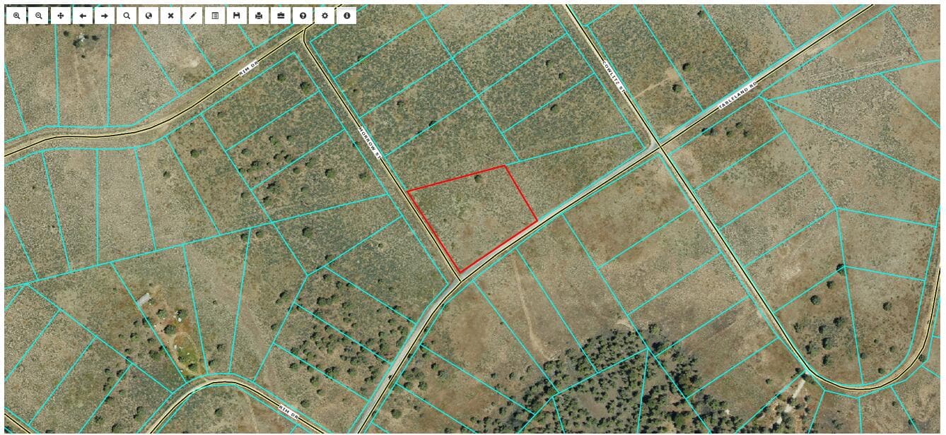 Lot. Photo 1 of 5, Morrow Street Unit Lot 1, Sprague River, OR 97639