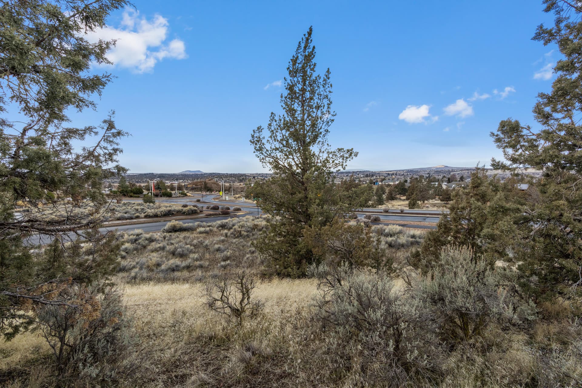 2025_01_31_fescue_lots-16. Photo 2 of 17, SE Fescue Lane Unit Lot 18, Madras, OR 97741