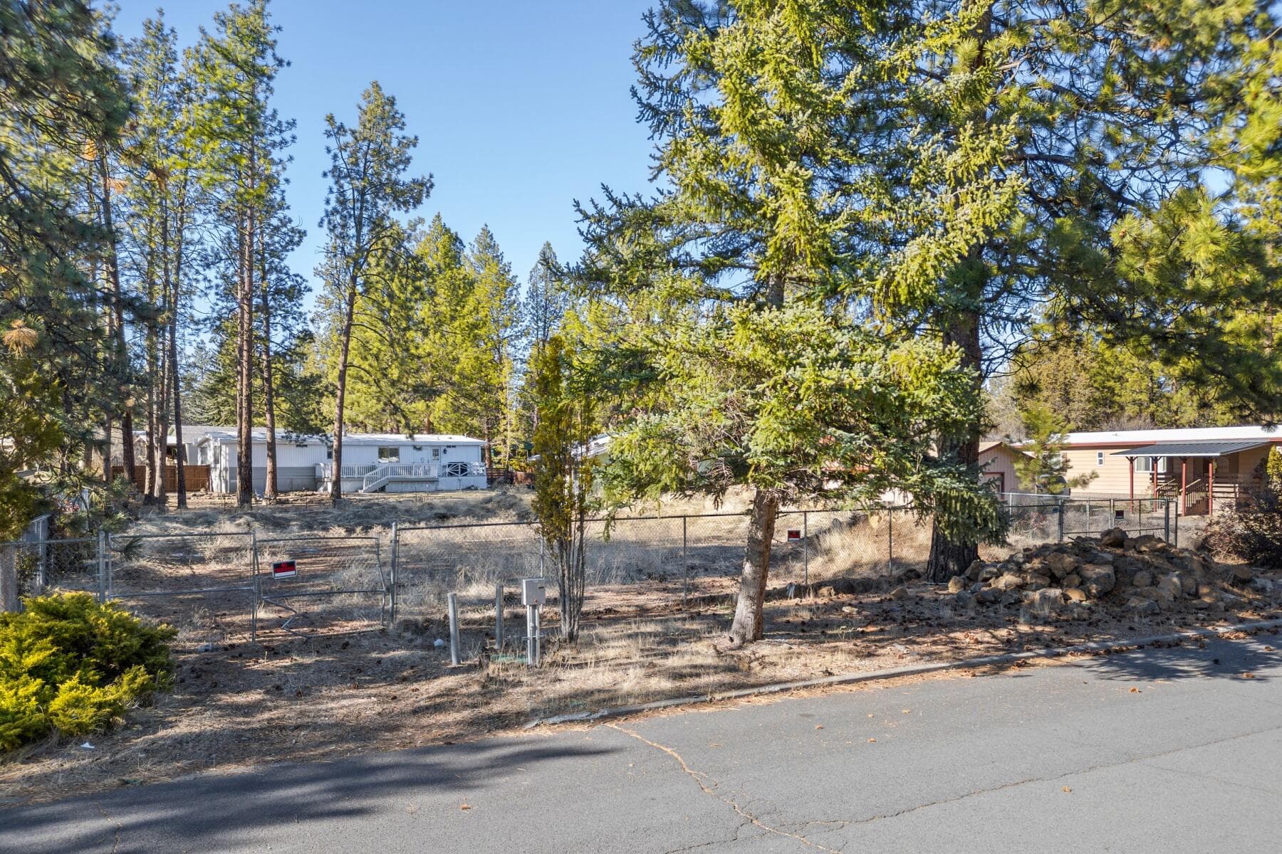 batch_03. Photo 3 of 12, 60929 Alpine Drive, Bend, OR 97702