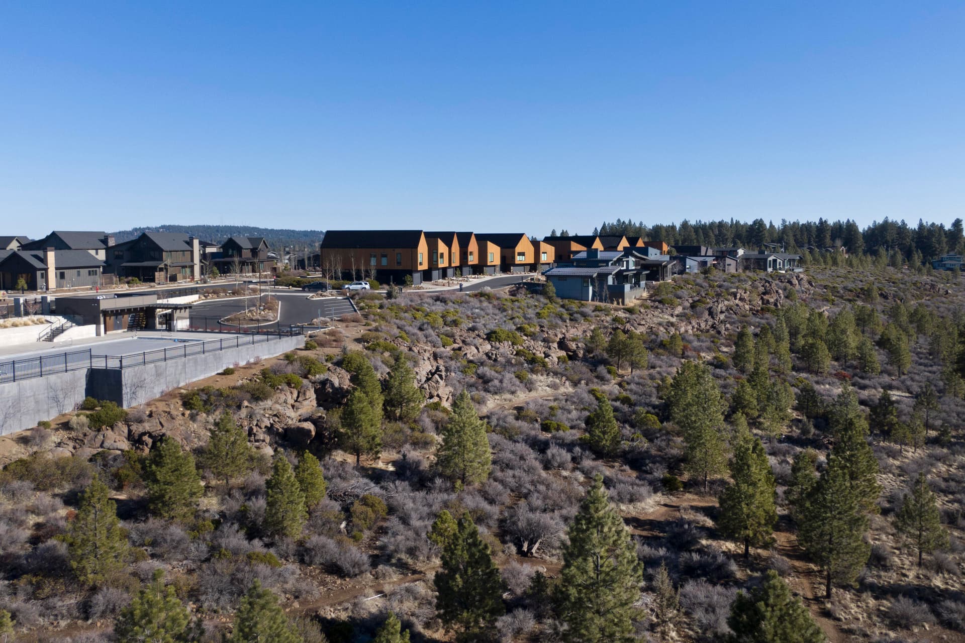 6. Photo 5 of 15, Outrider Loop Unit 32, Bend, OR 97702