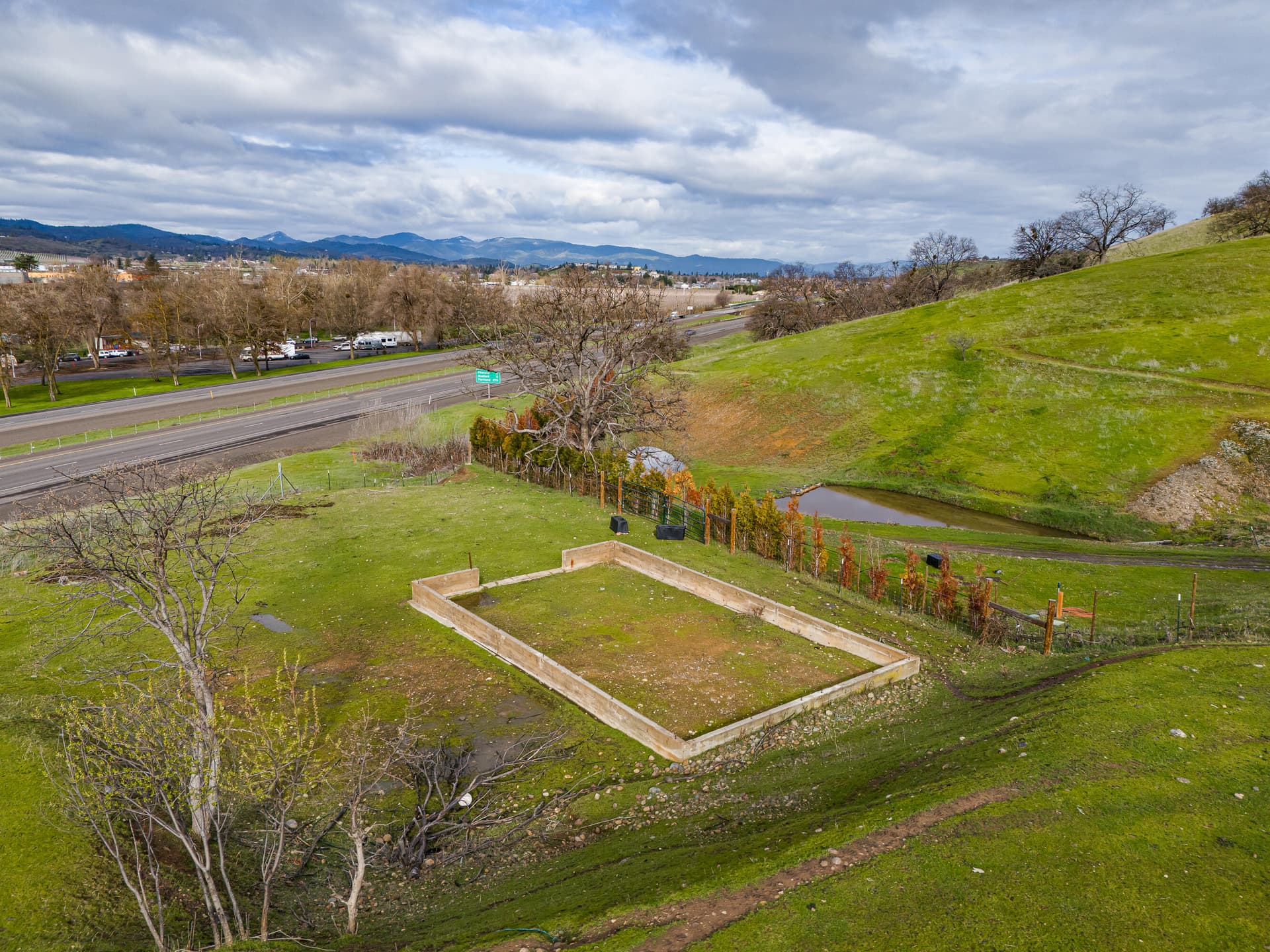 8 (5). Photo 2 of 9, 0 Suncrest Road, Talent, OR 97540