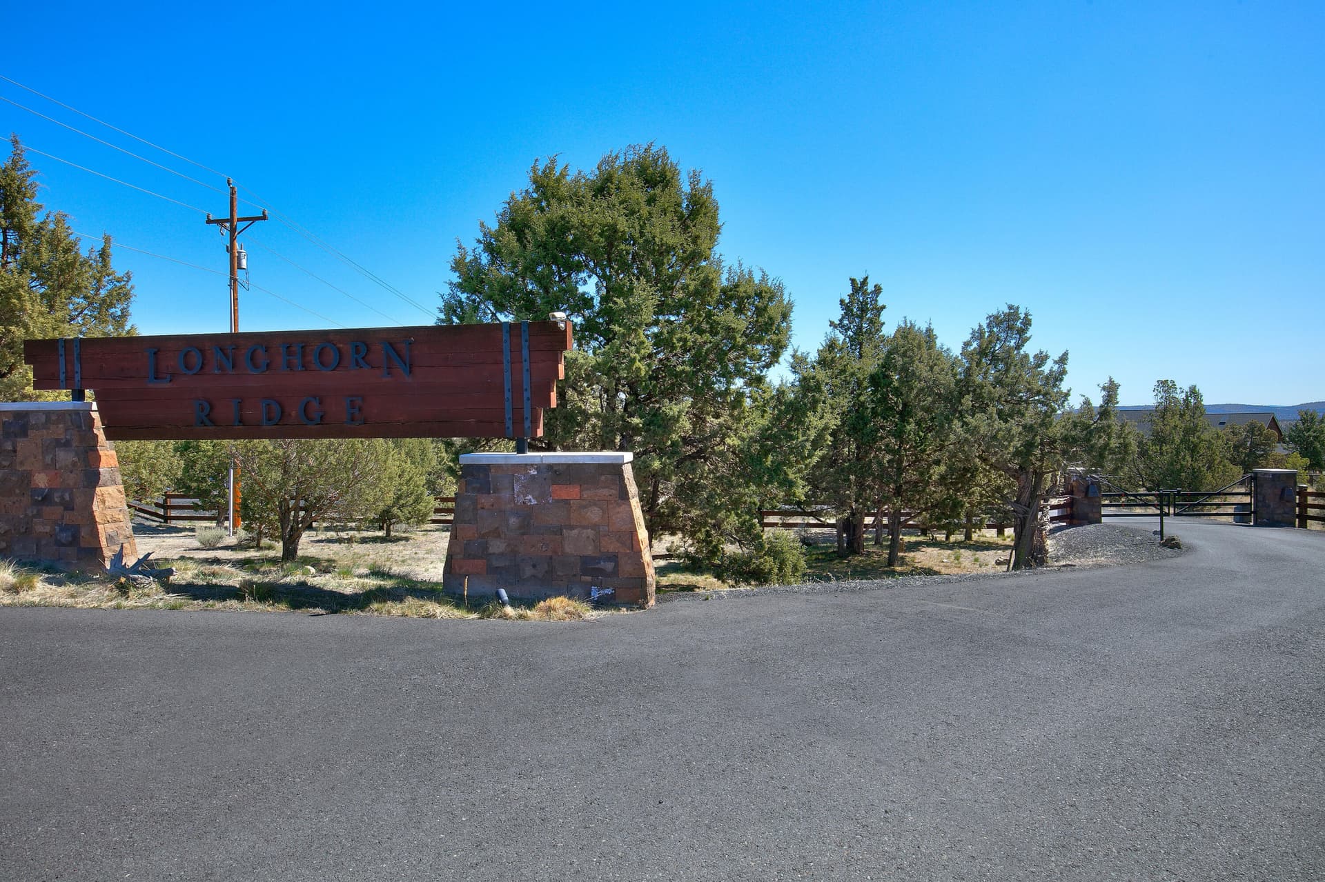 02. Photo 2 of 25, 1534 SE Texas Circle Unit Lot 5, Prineville, OR 97754