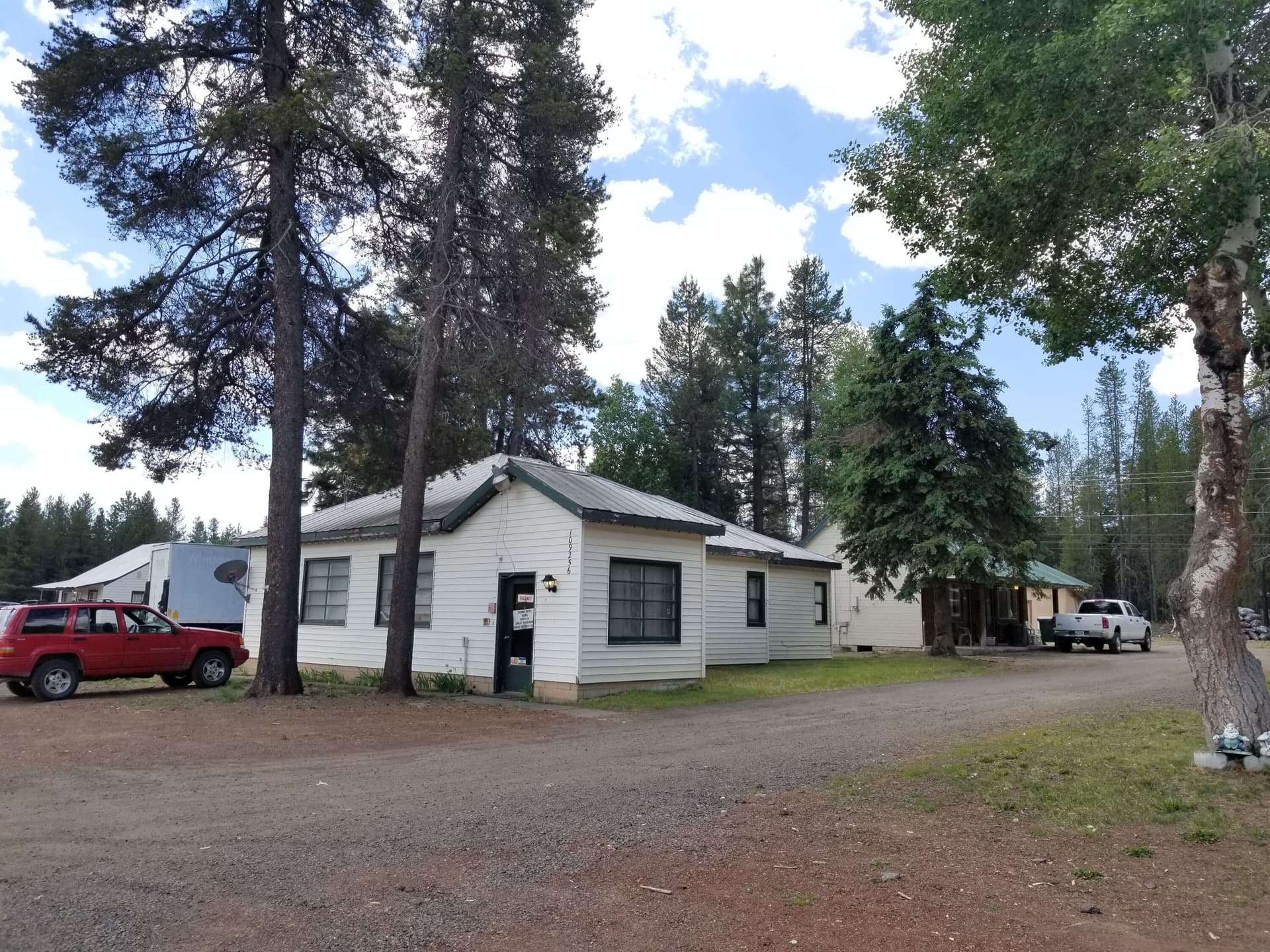 Motel 3.5. Photo 4 of 11, 109256 N Hwy 97, Chemult, OR 97731