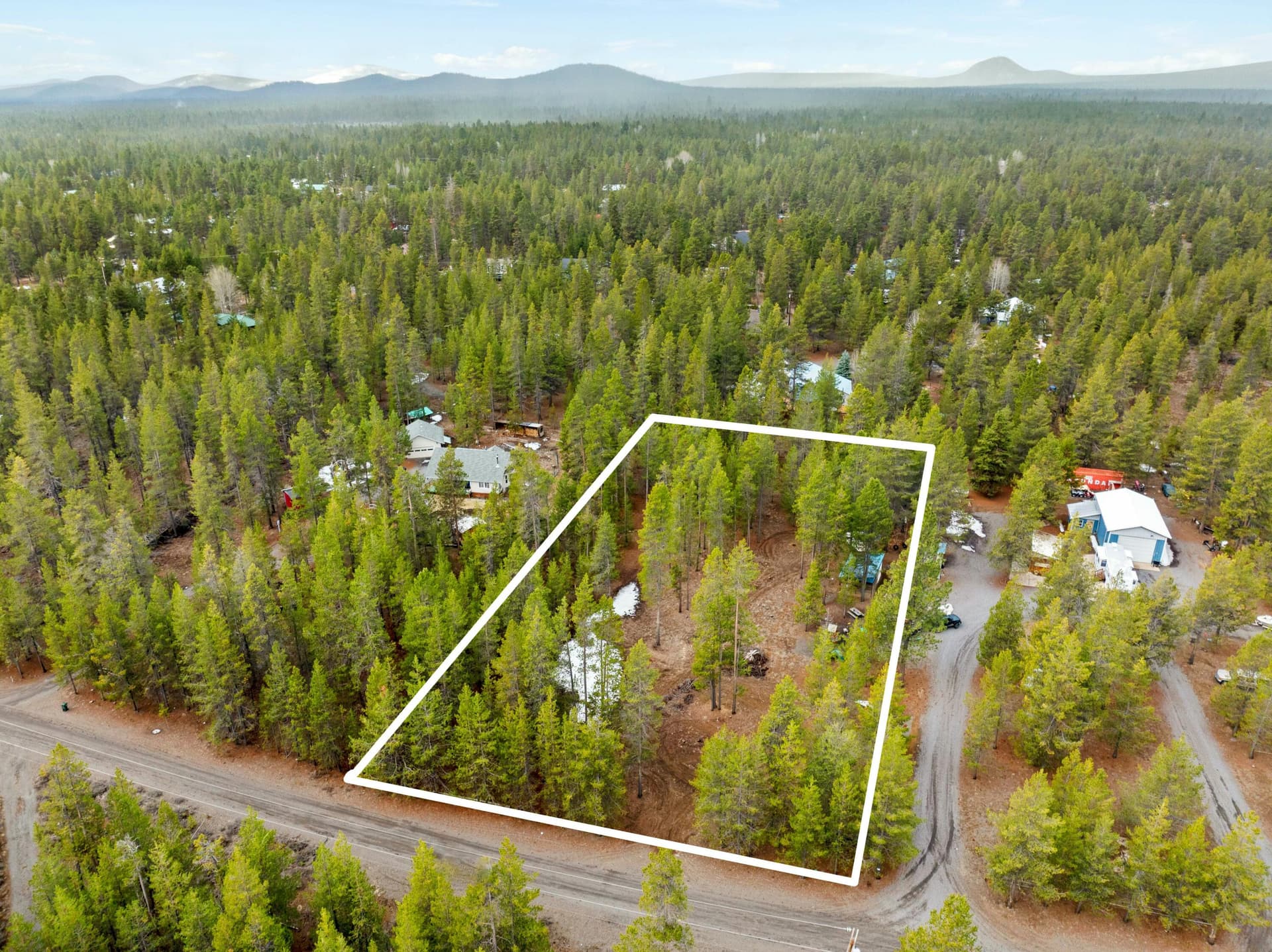 tempImagemYpOt1. Photo 3 of 8, 53623 Woodchuck Drive, La Pine, OR 97739