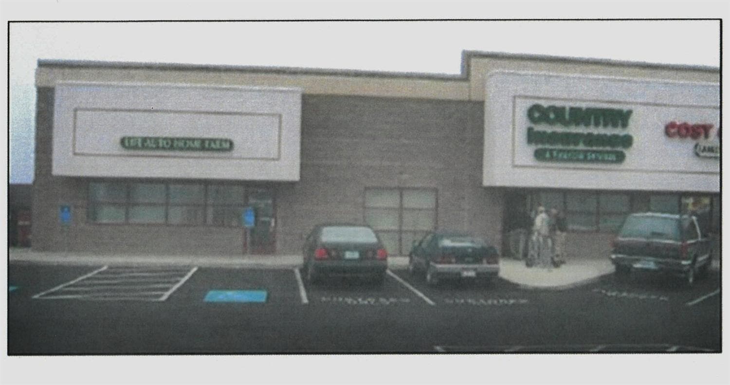 Primary Photo. Photo 1 of 1, 1600 Delta Waters Road Unit 101, Medford, OR 97504