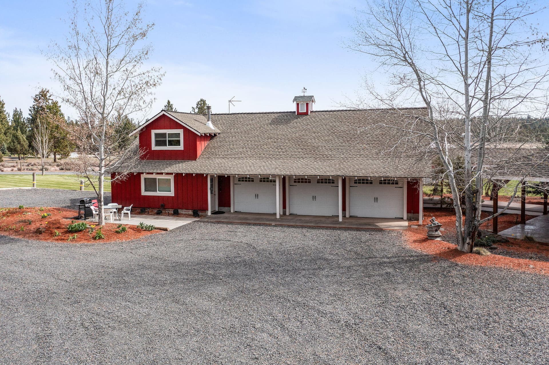 2025_04_25_69482_panoramic_drive_sisters. Photo 5 of 63, 69482 Panoramic Drive, Sisters, OR 97759