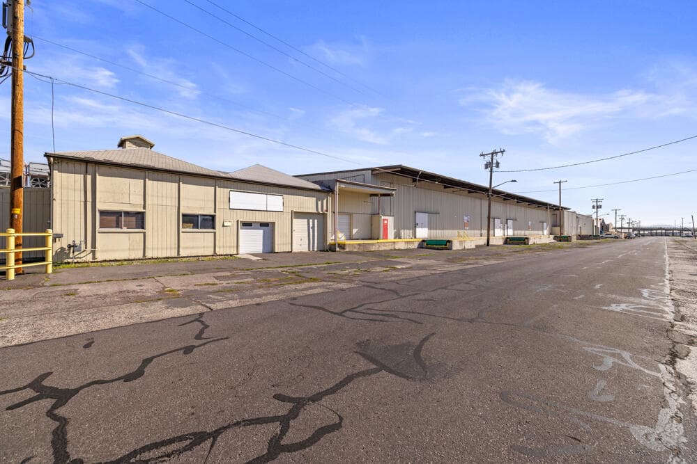 661SpringSt.-71. Photo 1 of 1, 661 S Spring Street, Klamath Falls, OR 97601