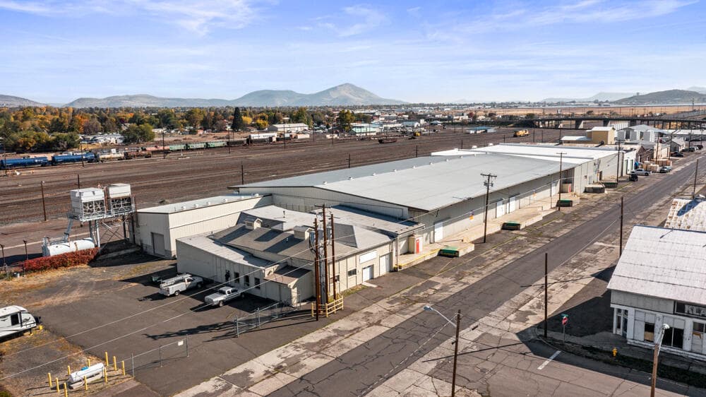 661SpringSt.-91. Photo 1 of 1, 661 S Spring Street, Klamath Falls, OR 97601