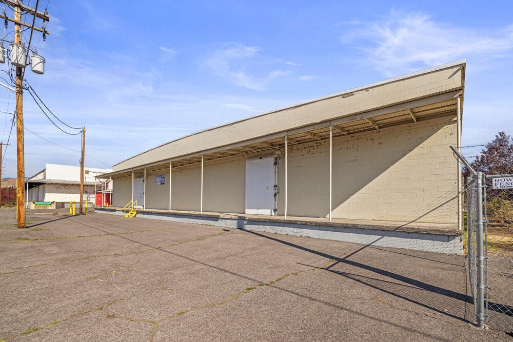 661SpringSt.-38. Photo 1 of 2, 615 S Spring Street, Klamath Falls, OR 97601