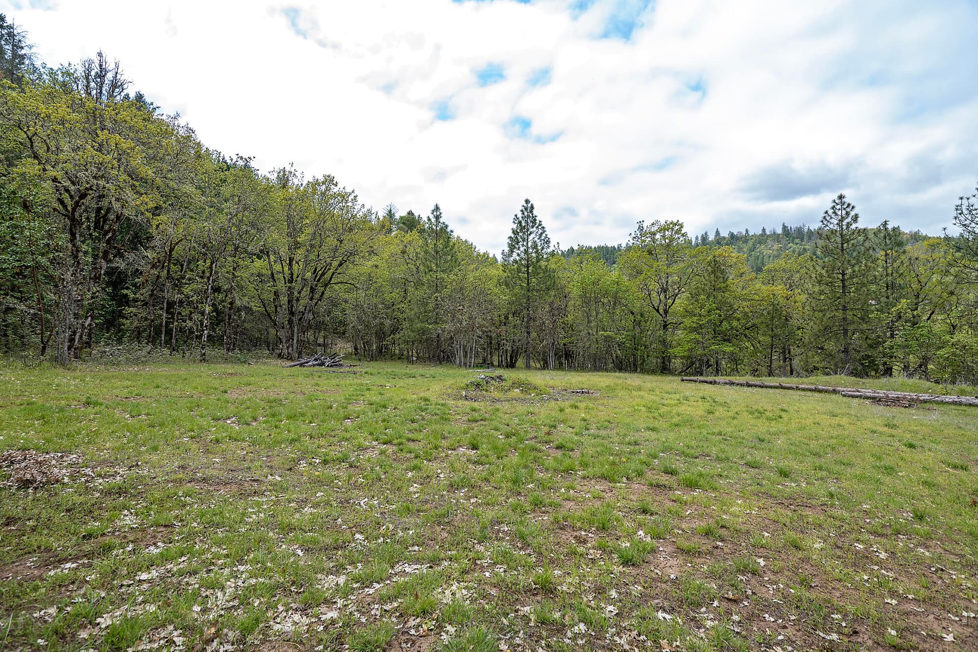 Indian Creek005 copy. Photo 5 of 24, 0 Cabetowne Way, Shady Cove, OR 97539