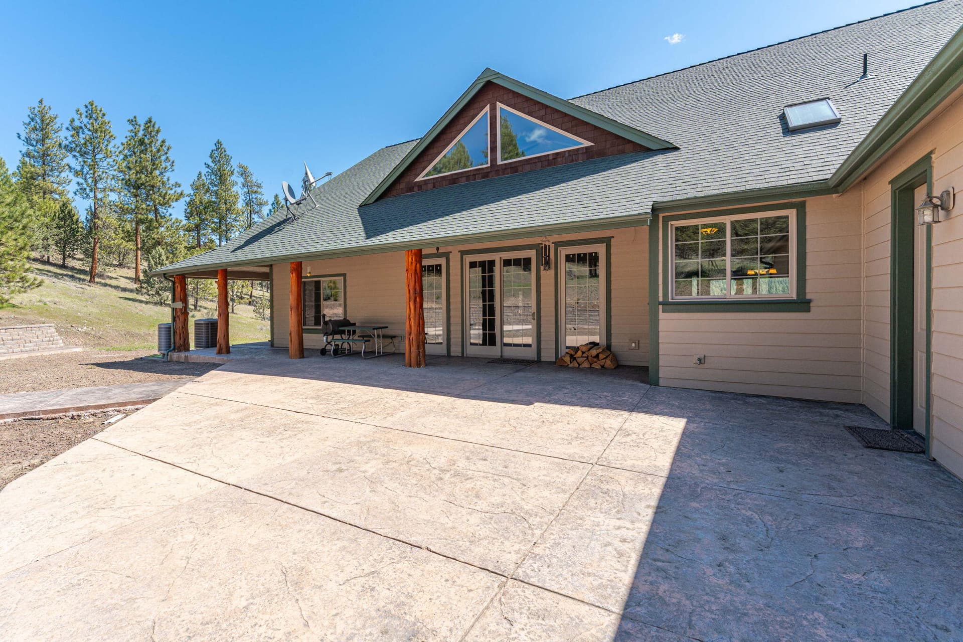 5-web-or-mls-Riley_Visuals-5. Photo 5 of 69, 8101 NE Mill Creek Road, Prineville, OR 97754