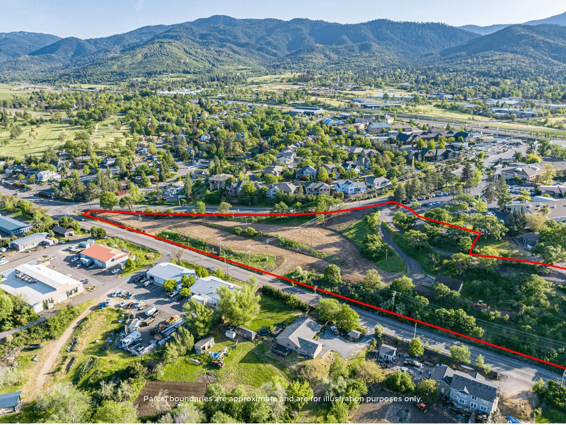 30-2. Photo 2 of 25, 30 Knoll Crest Drive, Ashland, OR 97520
