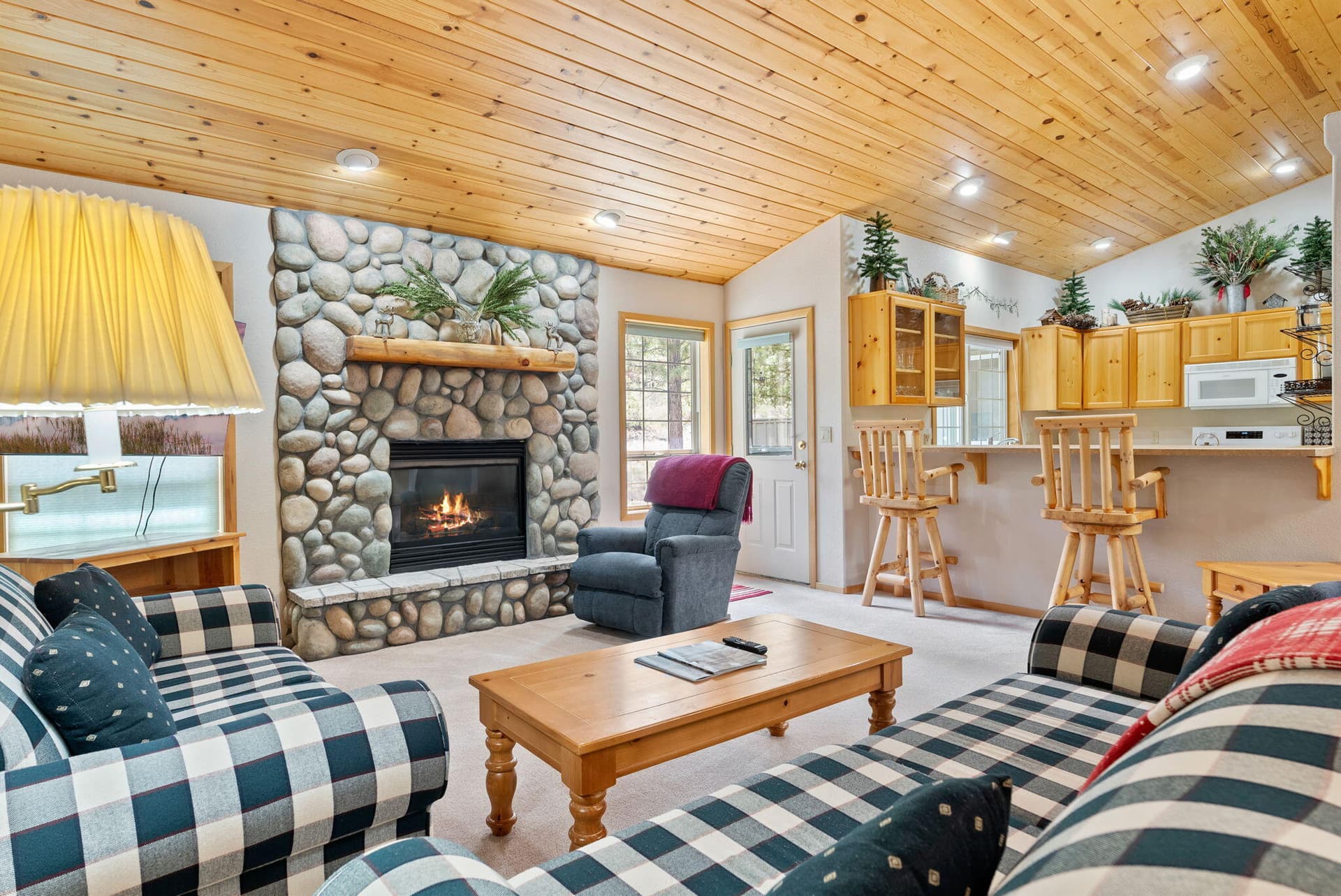 Sunriver Investment Property. Photo 3 of 29, 57584 Whistler Lane, Sunriver, OR 97707