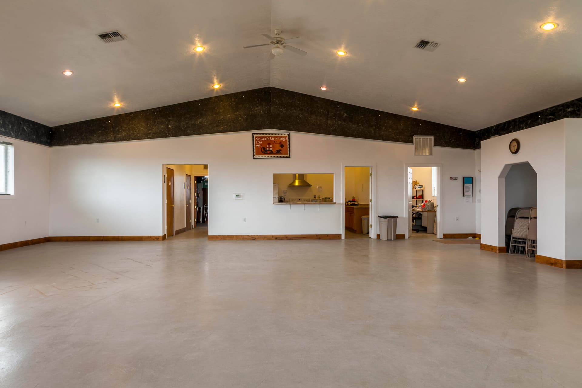 Main Room. Photo 4 of 28, 86962 Aspen Lane, Christmas Valley, OR 97641