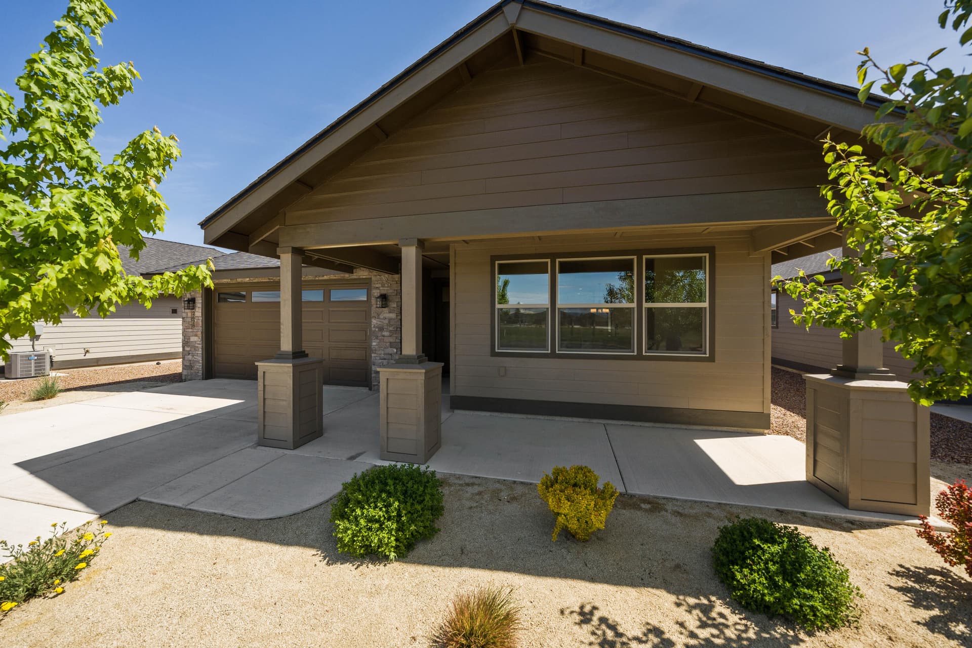 Riley_Visuals-4. Photo 4 of 36, 2628 NW Redwood Circle, Redmond, OR 97756