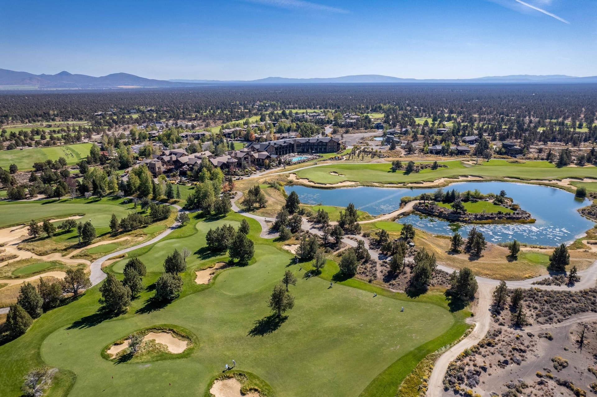 JP-RESORT-LIFESTYLE-. Photo 4 of 8, 23127 Watercourse Way Unit 51, Bend, OR 97701