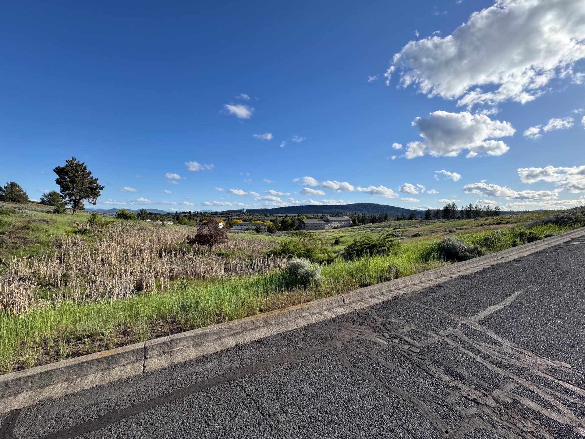 Clairmont Drive-2. Photo 5 of 11, Clairmont Drive Unit 5, 6, 11 & 12, Klamath Falls, OR 97601