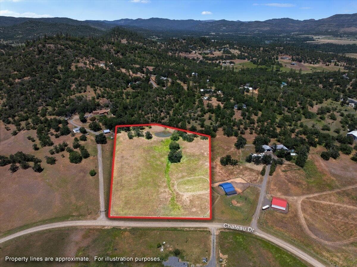 01-DJI_0186 - LINES. Photo 2 of 12, 510 Chateau Drive, Eagle Point, OR 97524