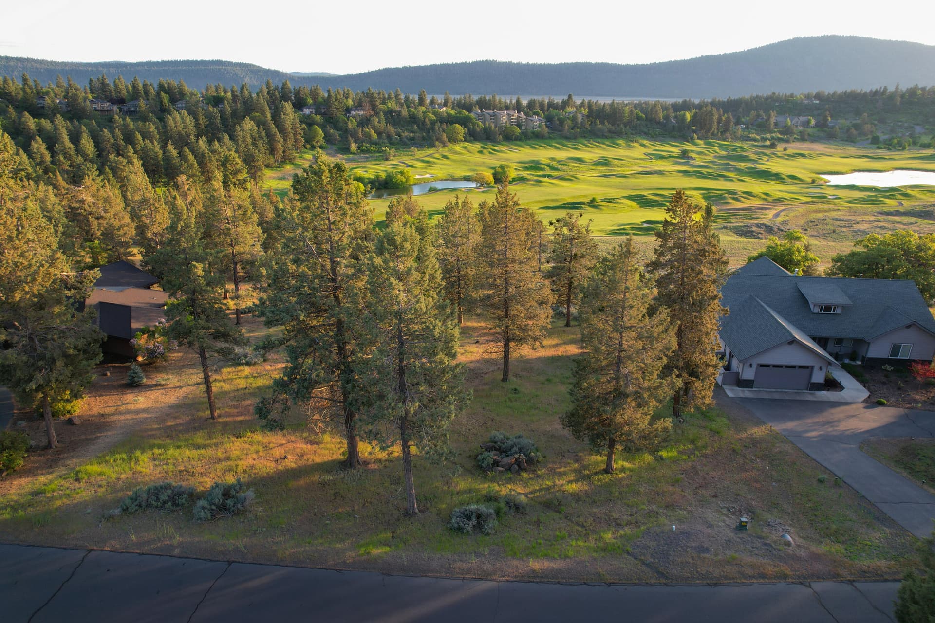 569 Kestrel Rd-11. Photo 1 of 22, Kestrel Road Unit Lot 569, Klamath Falls, OR 97601