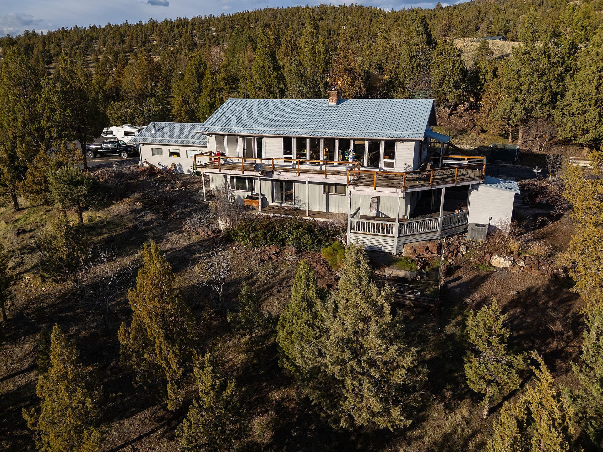 950 NE Washington Pl aerial_0180 copy. Photo 4 of 30, 950 NE Washington Place, Prineville, OR 97754