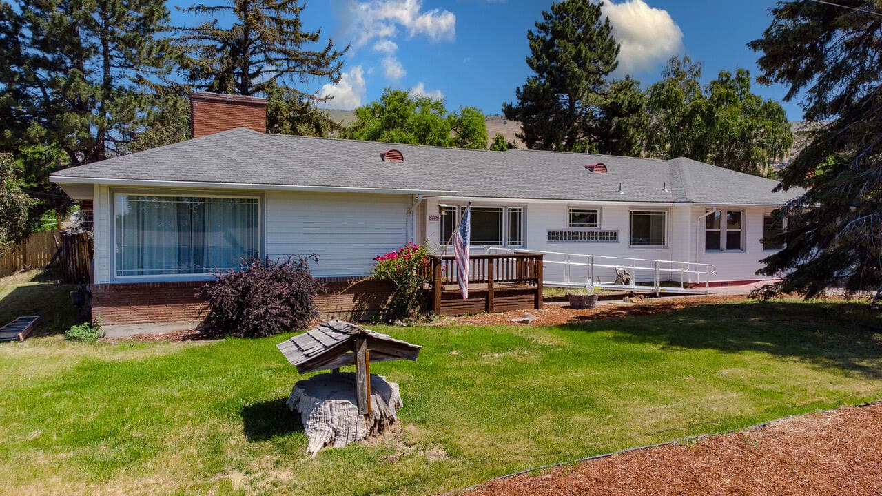 Primary Photo. Photo 1 of 39, 5907 Alva Avenue, Klamath Falls, OR 97603