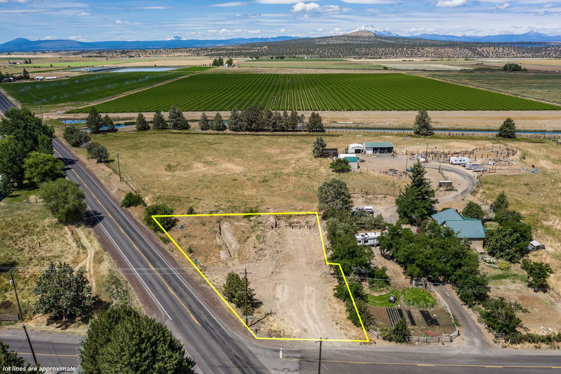 Bear Dr - Farm Views. Photo 4 of 19, 2350 SW Bear Drive, Madras, OR 97741