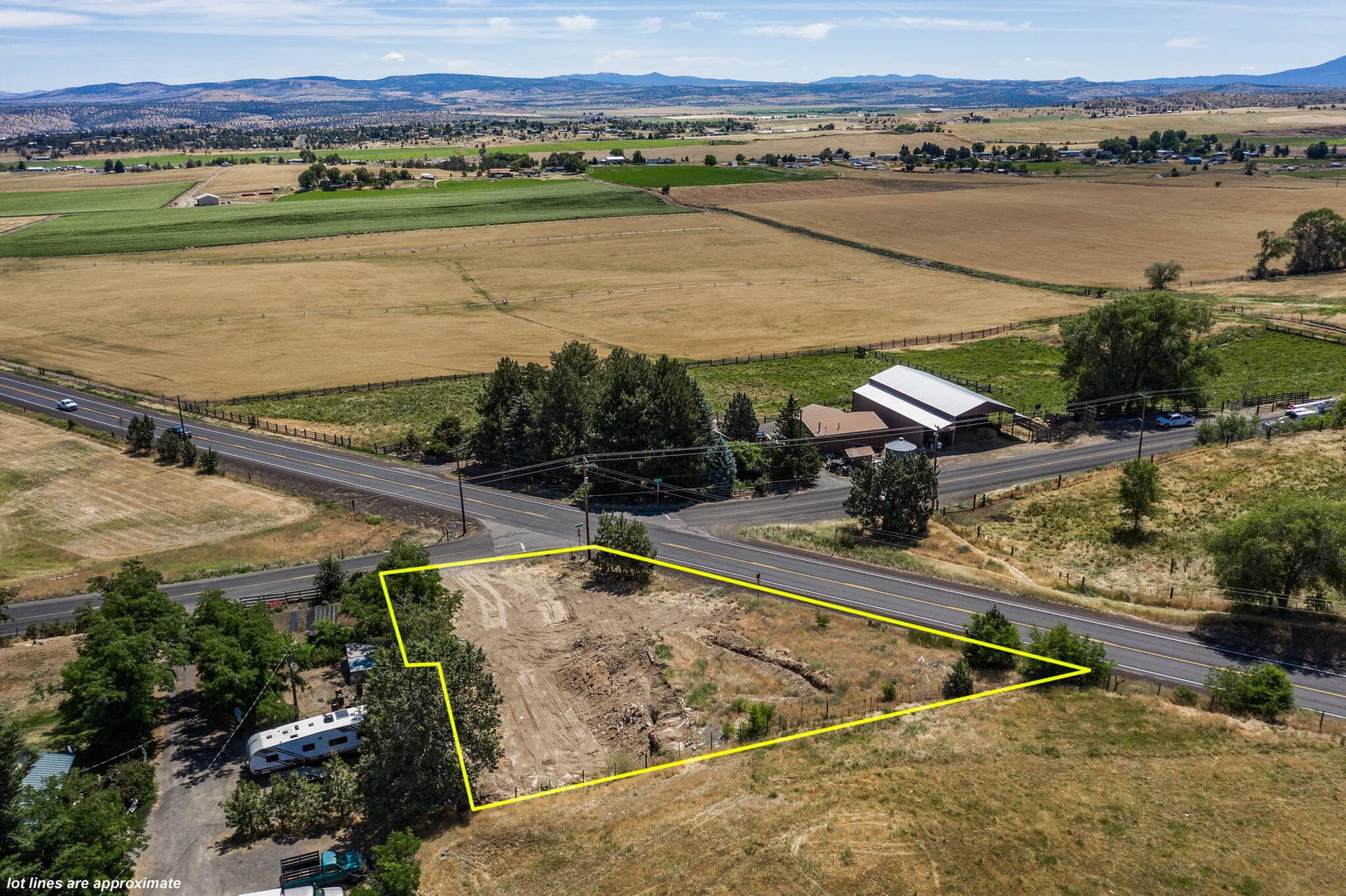Bear Dr - Farm Views. Photo 1 of 19, 2350 SW Bear Drive, Madras, OR 97741